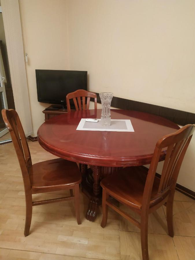 Sunny Land-1 Apartment เยเรวาน ภายนอก รูปภาพ